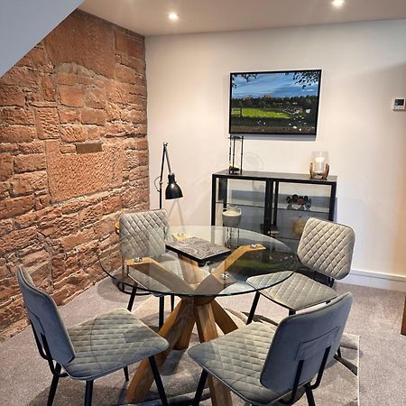 The Engine House At Dixons Chimney Near Carlisle Castle Unique Historic Apartment With 65 Inch Sky Glass And Private Parking 外观 照片